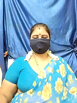 Snapshot of sushma26 chatting on 09/27/25, 05:07 sushma26 online show from 09/27/25, 05:07