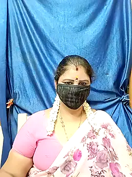 Snapshot of sushma26 chatting on 09/29/25, 05:51 sushma26 online show from 09/29/25, 05:51