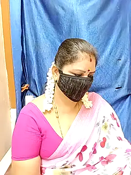 Snapshot of sushma26 chatting on 10/04/25, 09:57 sushma26 online show from 10/04/25, 09:57