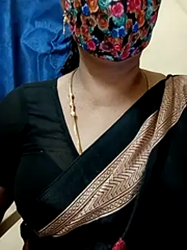 Snapshot of sushma26 chatting on 07/13/26, 05:16 sushma26 online show from 07/13/26, 05:16