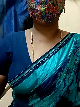 Snapshot of sushma26 chatting on 07/19/26, 03:43 sushma26 online show from 07/19/26, 03:43