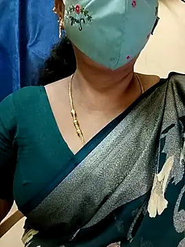 Snapshot of sushma26 chatting on 07/23/26, 05:33 sushma26 online show from 07/23/26, 05:33