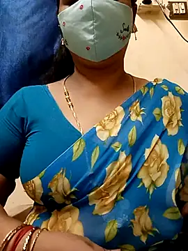 Snapshot of sushma26 chatting on 07/27/26, 05:31 sushma26 online show from 07/27/26, 05:31