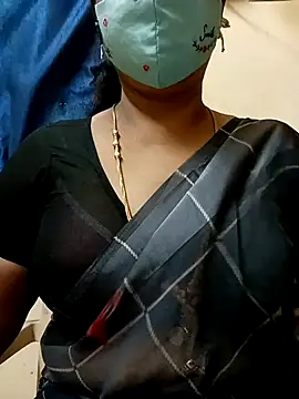 Snapshot of sushma26 chatting on 08/01/26, 04:12 sushma26 online show from 08/01/26, 04:12