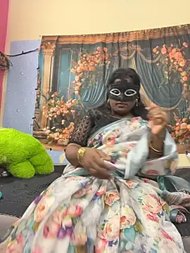 anubabysk12 online show from 12/19/25, 11:56