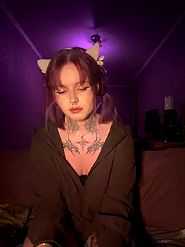 n1ghtcloud online show from 10/10/25, 06:07