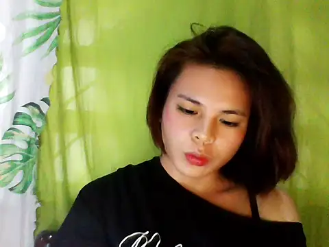 kera metina online show from 11/18/25, 01:44