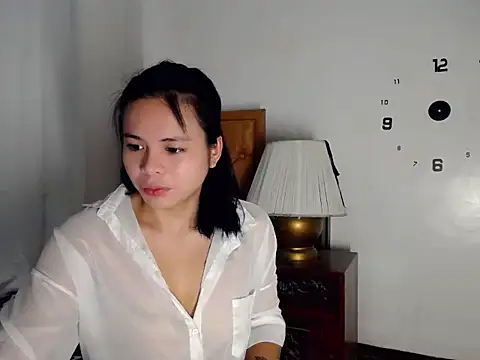 kera metina online show from 03/12/26, 02:50