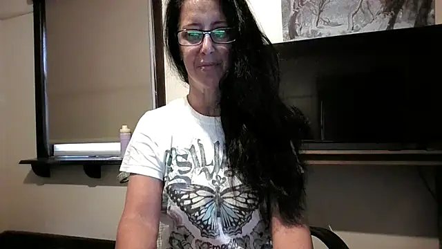 CleopatraGirl online show from 05/03/26, 02:06