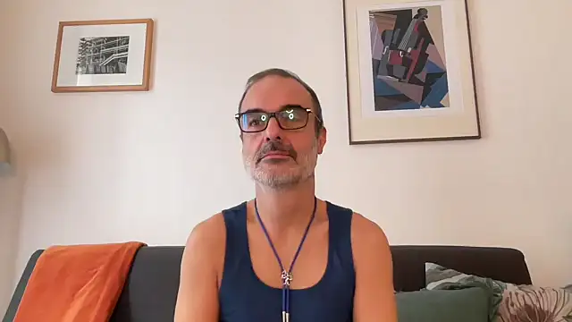 Snapshot of Milkywaymen chatting on 11/13/25, 12:37 Milkywaymen online show from 11/13/25, 12:37