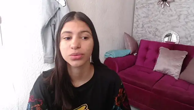 Evagirl69 online show from 02/02/26, 12:15