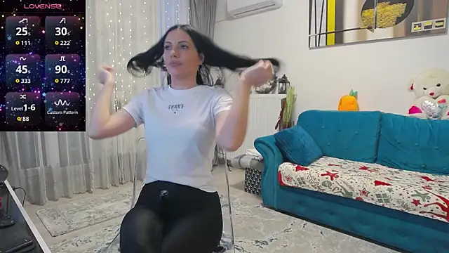 ScarletTemptations online show from 12/14/25, 05:35