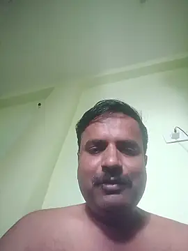 vardh033 online show from 10/03/25, 09:39