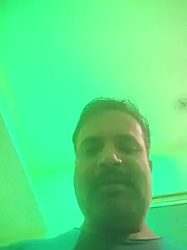 vardh033 online show from 10/07/25, 04:59