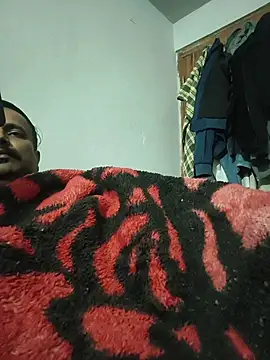 vardh033 online show from 12/14/25, 07:51