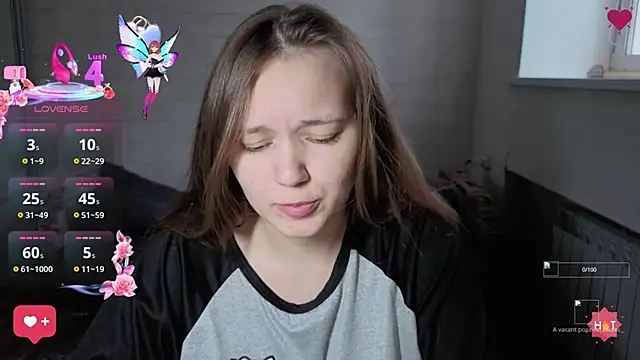 AlisaWyn online show from 10/09/25, 06:11