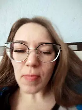 AlisaWyn online show from 01/19/26, 05:44