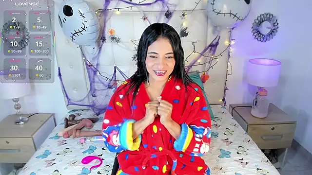 sara coor online show from 10/27/25, 11:14