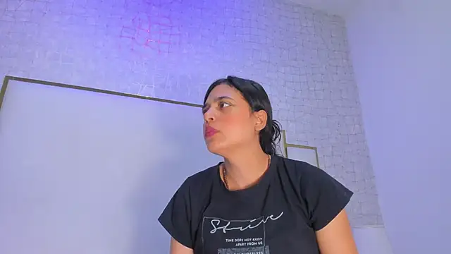 thalia888  online show from 04/13/26, 07:08