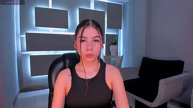 Snapshot of TiffannySins chatting on 10/07/25, 03:36 TiffannySins online show from 10/07/25, 03:36