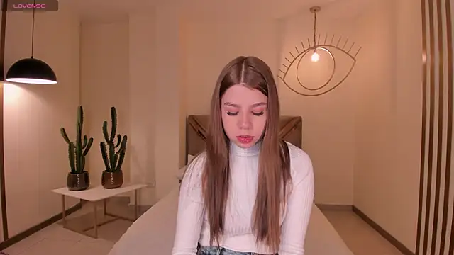 Snapshot of TiffannySins chatting on 11/25/25, 04:12 TiffannySins online show from 11/25/25, 04:12