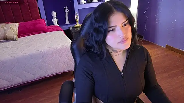 sari belle online show from 11/25/25, 08:42