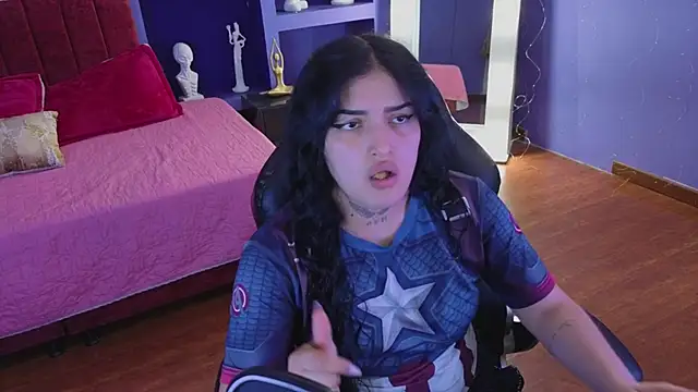 sari belle online show from 12/04/25, 09:01