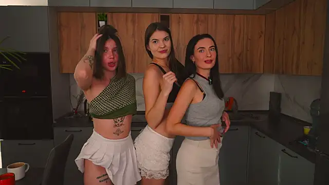 Anny Molly online show from 10/05/25, 06:01