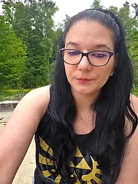 Snapshot of Swiss_Lady chatting on 04/28/26, 03:06 Swiss Lady online show from 04/28/26, 03:06