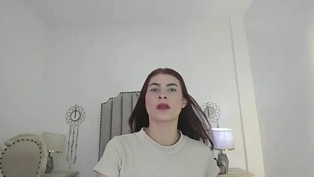 LanaFerrer online show from 12/01/25, 07:52