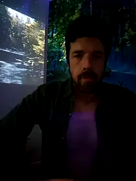 Snapshot of welcome-to-the-jungle chatting on 10/26/25, 06:03 welcome-to-the-jungle online show from 10/26/25, 06:03