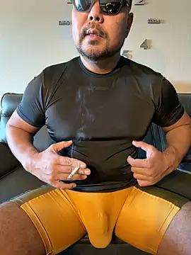 Snapshot of jack_jay0103 chatting on 11/01/25, 01:29 jack jay0103 online show from 11/01/25, 01:29