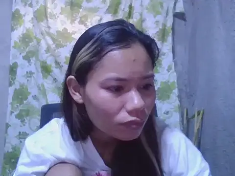 Sweeetgurll online show from 11/15/25, 12:19