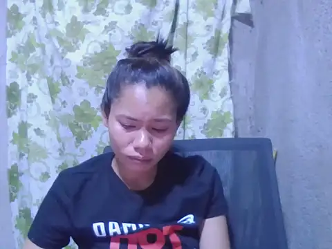 Sweeetgurll online show from 11/18/25, 03:27