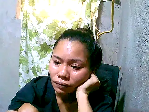 Sweeetgurll online show from 11/28/25, 05:10