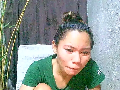 Sweeetgurll online show from 05/04/26, 12:01