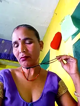 Monika thakurr online show from 09/18/25, 08:38