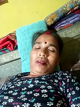 Monika thakurr online show from 09/28/25, 10:42