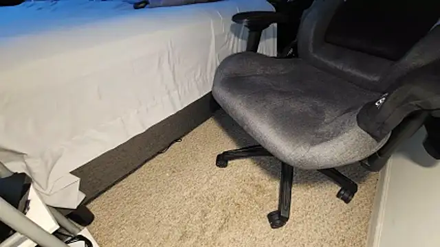 catt18 online show from 11/18/25, 04:33