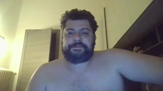 giuseppelovisi85 online show from 10/16/25, 07:48