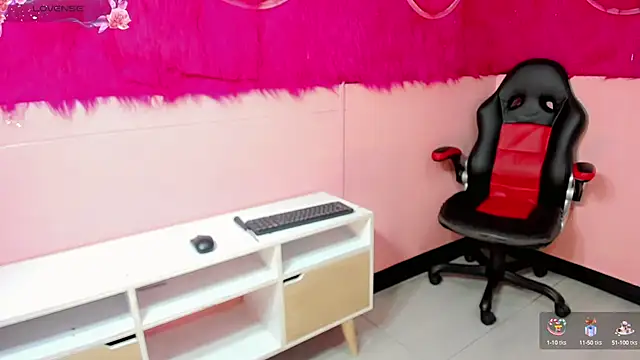 Natasha clifford online show from 09/13/25, 11:10