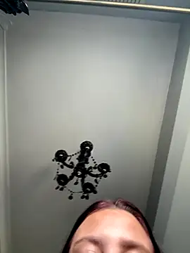 Victoriasteel online show from 12/03/25, 12:47