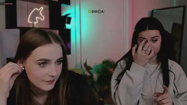 aria moo online show from 11/24/25, 07:24