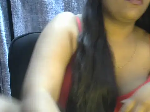 Queenxxx98 online show from 12/16/25, 07:52