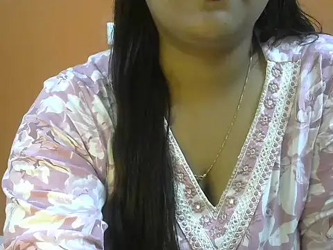 Queenxxx98 online show from 12/20/25, 06:04