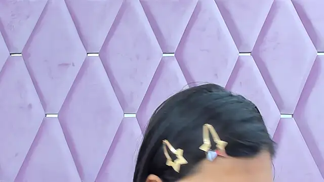 MaskedGirl  online show from 10/08/25, 11:30