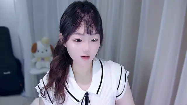 YUANYUAN-A online show from 11/12/25, 12:05