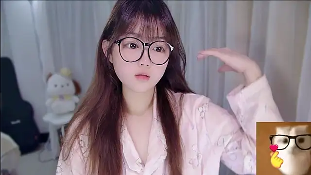 YUANYUAN-A online show from 03/14/26, 12:43