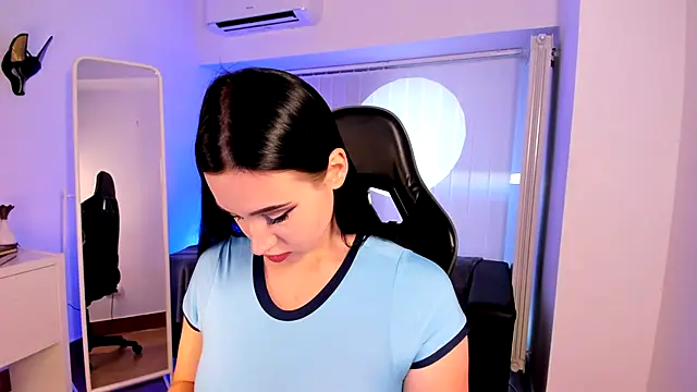 Mary Lori online show from 09/19/25, 06:26