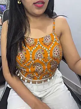 Riya-6969 online show from 04/13/26, 11:59